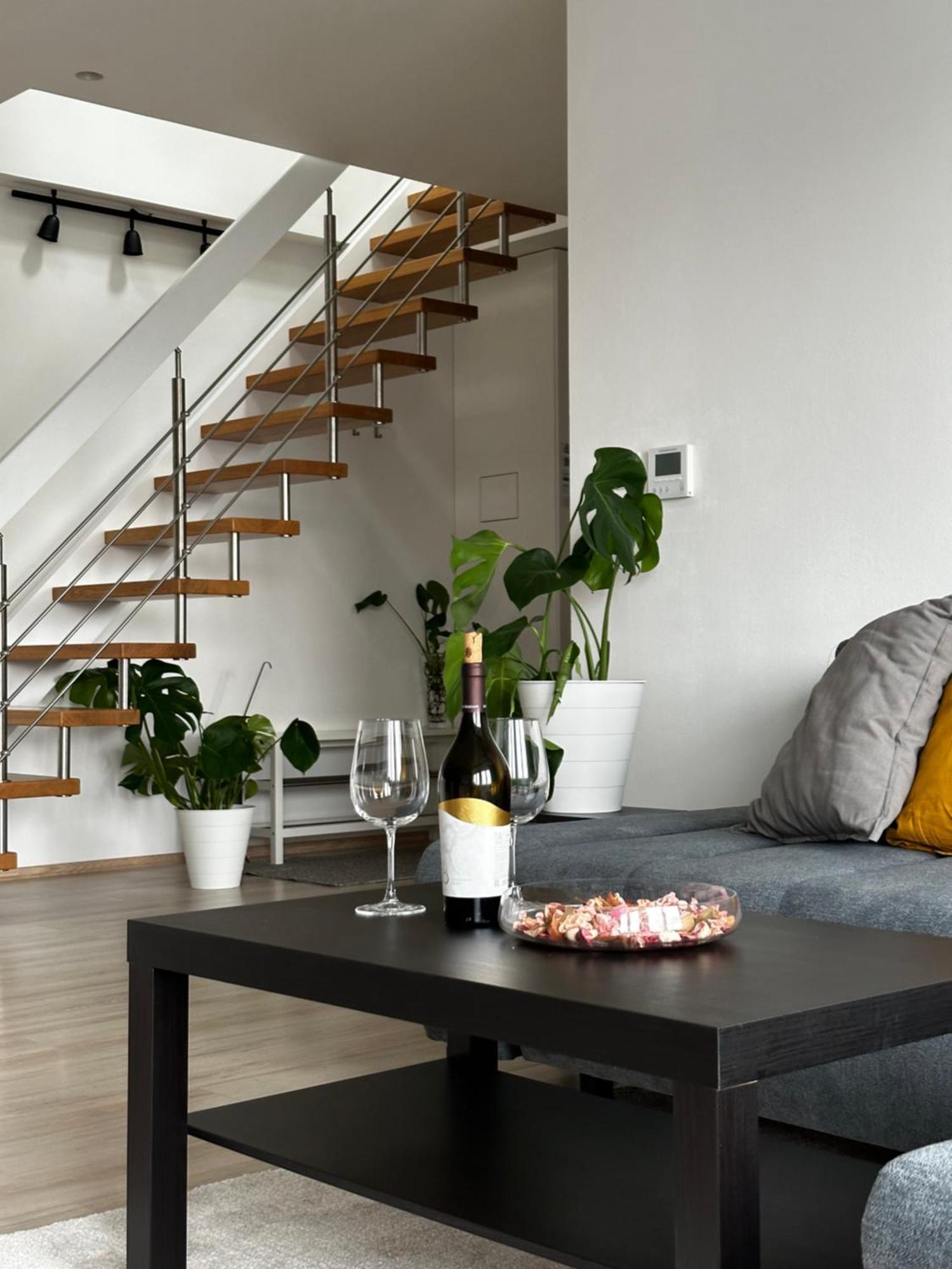 Urban Zenhouse No.2 - Breakfast Included Apartment บราติสลาวา ภายนอก รูปภาพ