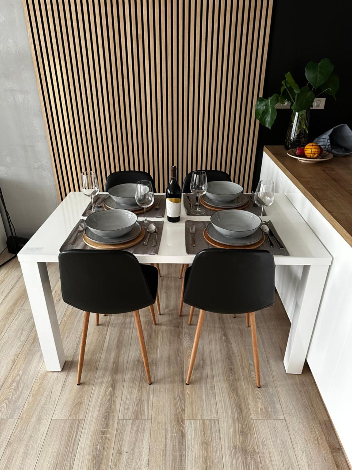 Urban Zenhouse No.2 - Breakfast Included Apartment บราติสลาวา ภายนอก รูปภาพ