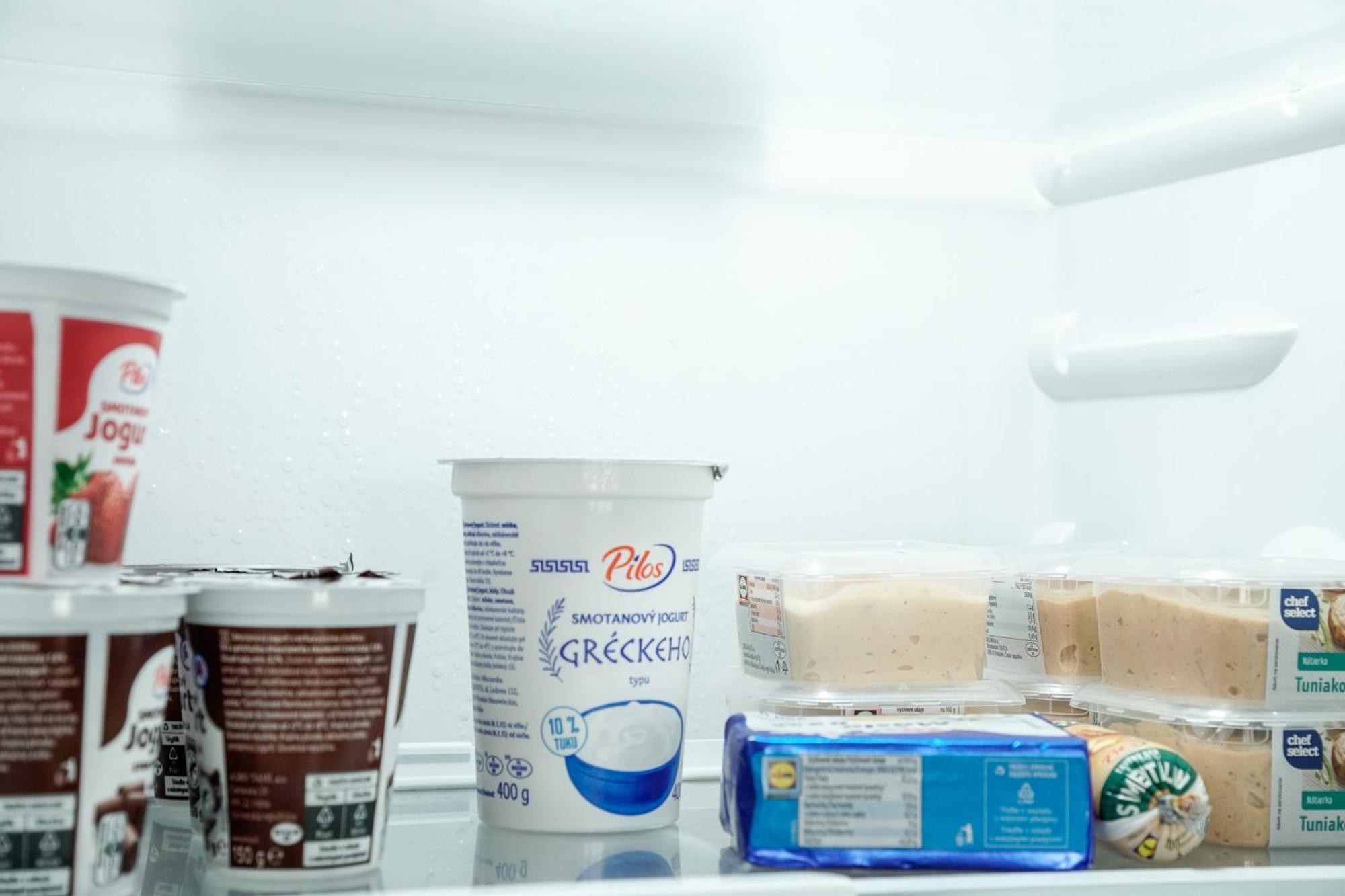 Urban Zenhouse No.2 - Breakfast Included Apartment บราติสลาวา ภายนอก รูปภาพ
